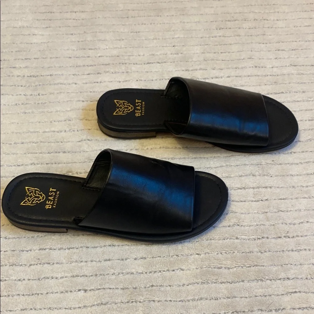 BEAST FASHION Black Slide Sandals - Picture 3 of 7